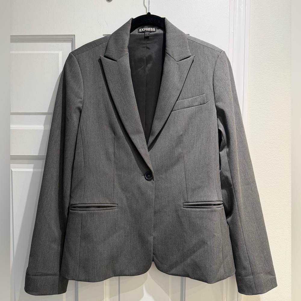 Express Women's Business Professional Suit - Charcoal Blazer and Pants